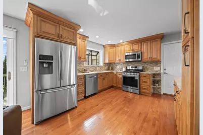 8639 Craigston Court, Dublin, OH 43017 - Photo 9