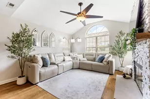 5532 Meadowood Ln, Westerville, OH 43082 - Photo 13