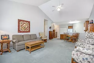 193 Pebble Creek Dr, Pataskala, OH 43062 - Photo 13