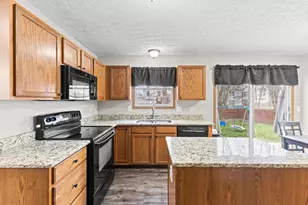 1870 Pine Grove Pl, Lancaster, OH 43130 - Photo 15