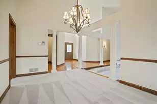 450 Shale Ridge Ct, Powell, OH 43065 - Photo 9