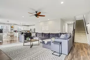 240 Glemsbury Dr, Delaware, OH 43015 - Photo 5