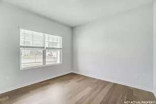 131 Vine Grv Dr, Circleville, OH 43113 - Photo 7