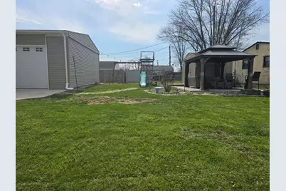 693 Maurine Drive, Columbus, OH 43228 - Photo 33