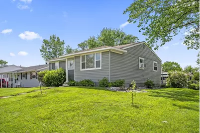 693 Maurine Drive, Columbus, OH 43228 - Photo 3