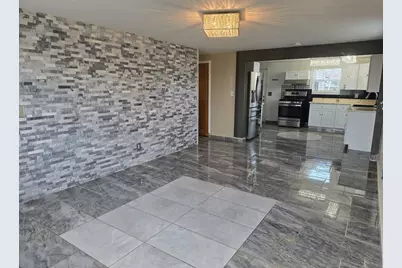 693 Maurine Drive, Columbus, OH 43228 - Photo 9