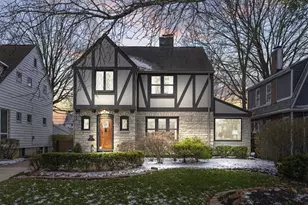 367 E Dunedin Rd, Columbus, OH 43214 - Photo 35