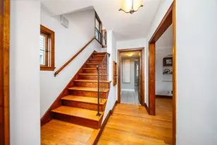 367 E Dunedin Rd, Columbus, OH 43214 - Photo 3