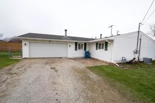 426 Moore Ave, Bellevue, OH 44811 - Photo 21