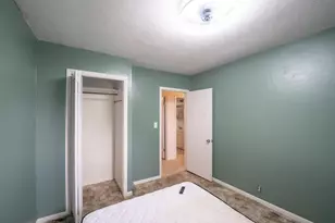 426 Moore Ave, Bellevue, OH 44811 - Photo 9