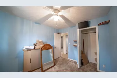 426 Moore Avenue, Bellevue, OH 44811 - Photo 7