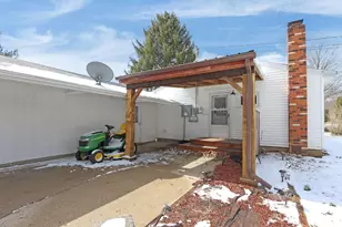 18 Watson St, Fredericktown, OH 43019 - Photo 23