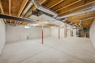 285 E Granville St, Sunbury, OH 43074 - Photo 25