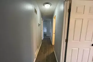 330 Walnut Hills Dr, Zanesville, OH 43701 - Photo 13