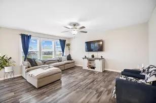 1535 Dickson Dr, Marysville, OH 43040 - Photo 9