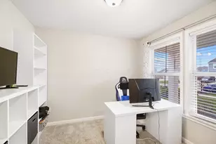 1535 Dickson Dr, Marysville, OH 43040 - Photo 7