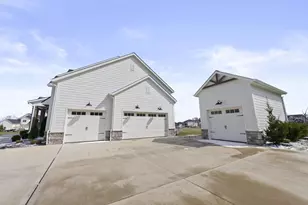 1763 Scenic Bluff Ct, Delaware, OH 43015 - Photo 79