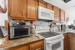 2621 Summer Dr, Dublin, OH 43016 - Photo 9