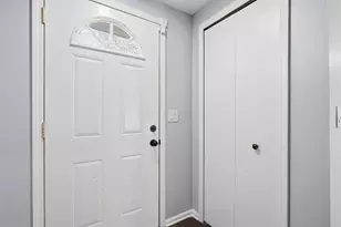 5109 Ranstead Ct, Columbus, OH 43220 - Photo 11