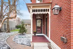 690 City Park Ave, Columbus, OH 43206 - Photo 3