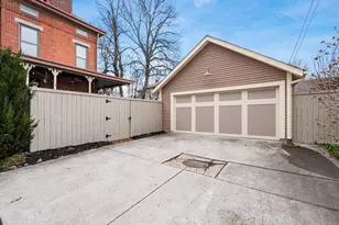690 City Park Ave, Columbus, OH 43206 - Photo 53