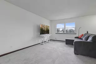 938 Harding Ct, Newark, OH 43055 - Photo 5