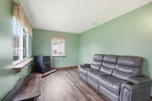 6774 Lewis Dr, Grove City, OH 43123 - Photo 13