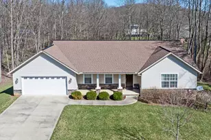 658 Crestrose Dr, Howard, OH 43028 - Photo 3