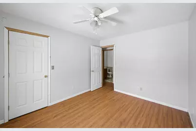 647 Greenbriar Circle, Howard, OH 43028 - Photo 13