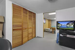 327 E Jeffrey Pl, Columbus, OH 43214 - Photo 35