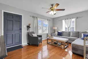 327 E Jeffrey Pl, Columbus, OH 43214 - Photo 13