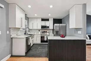 3936 Highland Bluff Dr, Groveport, OH 43125 - Photo 9