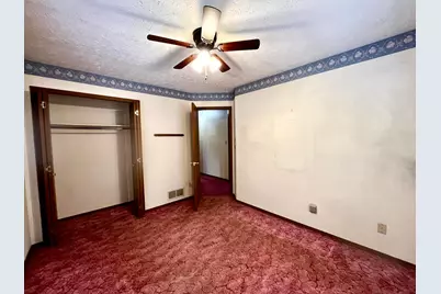 161 Lana Lane, Chillicothe, OH 45601 - Photo 5