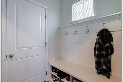 320 Chevington Chase, Tipp City, OH 45371 - Photo 39