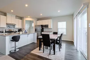 320 Chevington Chase, Tipp City, OH 45371 - Photo 11