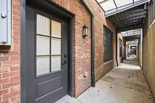 236 E Gay St, Columbus, OH 43215 - Photo 25