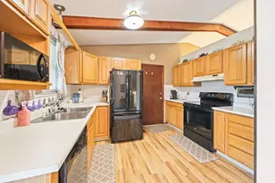 439 Canterwood Ct, Columbus, OH 43230 - Photo 11