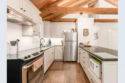 1060 Fox Lane, Sugar Grove, OH 43155 - Photo 9