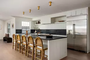 1869 Tewksbury Rd, Columbus, OH 43221 - Photo 13