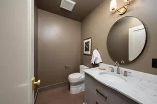 1869 Tewksbury Rd, Columbus, OH 43221 - Photo 35