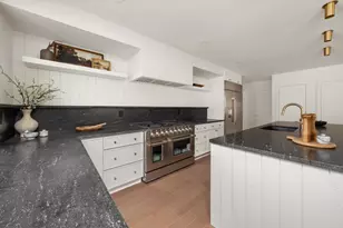 1869 Tewksbury Rd, Columbus, OH 43221 - Photo 11