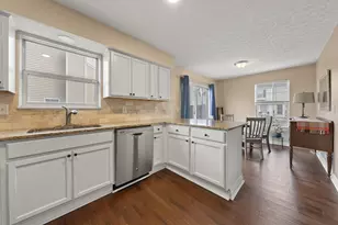 870 Philadelphia Dr, Westerville, OH 43081 - Photo 7