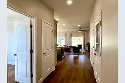 35 Pickett Court, Chillicothe, OH 45601 - Photo 3