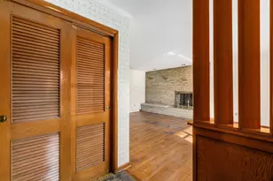 4207 Sunbury Rd, Columbus, OH 43219 - Photo 11