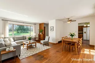 4207 Sunbury Rd, Columbus, OH 43219 - Photo 1