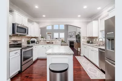 954 Kentucky Circle, Marysville, OH 43040 - Photo 5