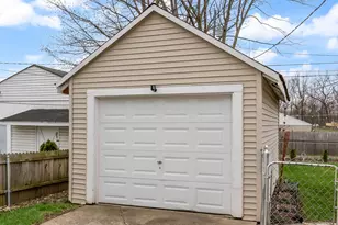 1657 Hopkins Ave, Columbus, OH 43223 - Photo 7