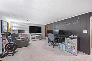 434 Pamlico St, Columbus, OH 43228 - Photo 37