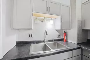 906 E 18th Ave, Columbus, OH 43211 - Photo 15