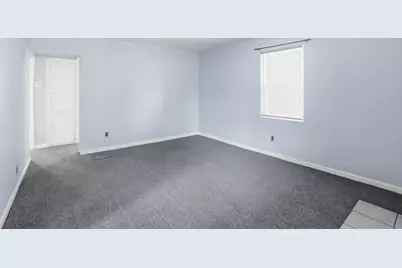 906 E 18th Avenue, Columbus, OH 43211 - Photo 9